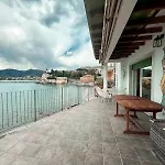 Terrazza Sul Mare - In Riva Al Mare Daire *